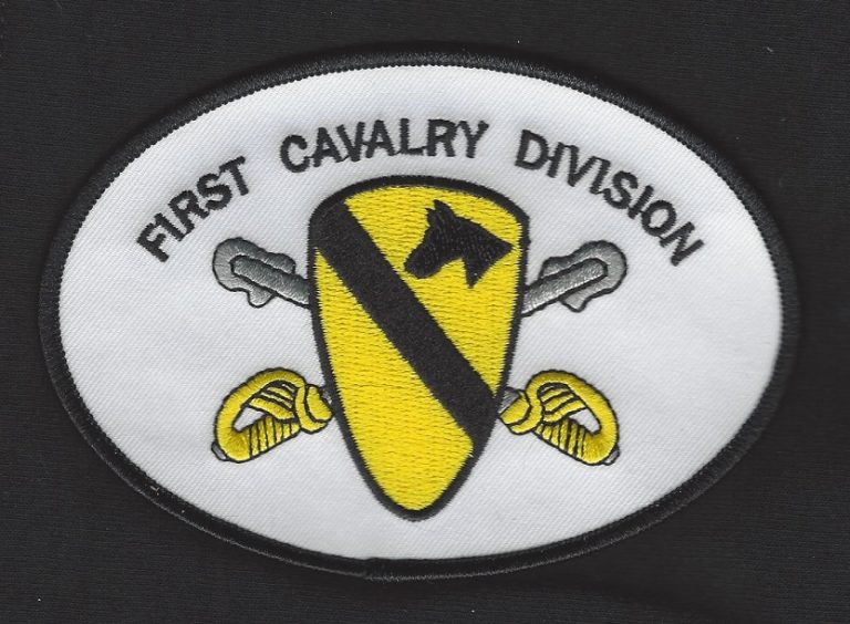 1st Cavalry Division Patch Oval | Crossed Sabers – Chapter Gift Shop